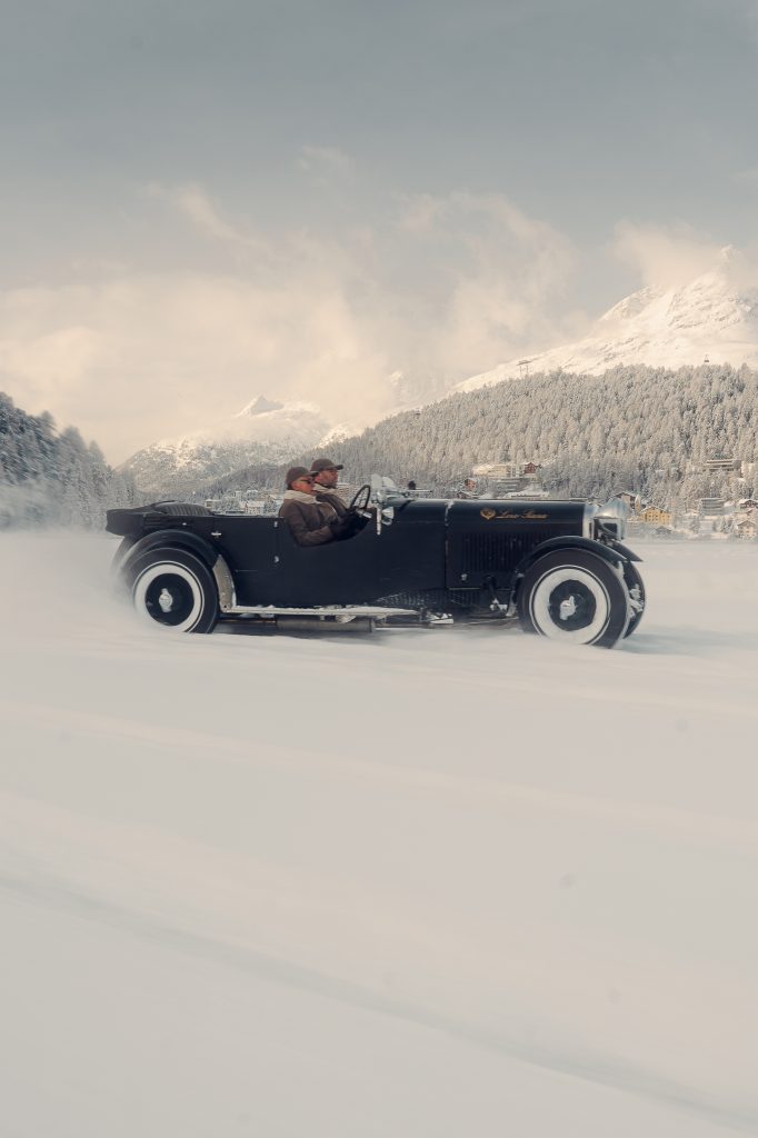 ทีมแข่งรถคลาสสิก Loro Piana Classic Cars