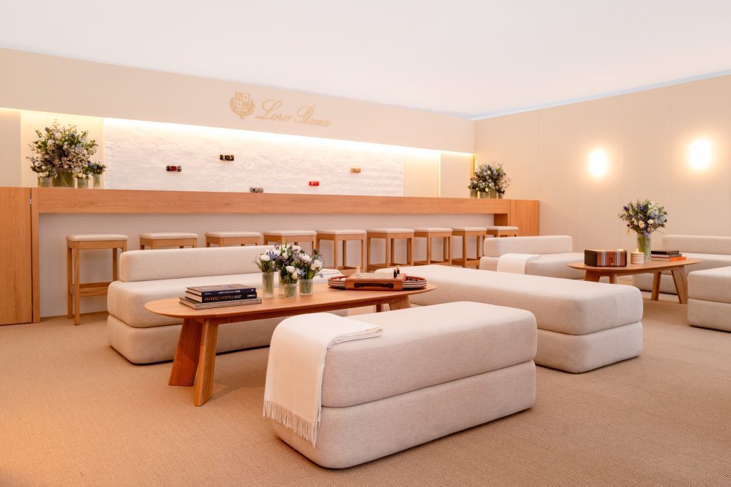 Loro Piana สานต่อบทบาทพันธมิตรงาน The I.C.E. St.Moritz 2026 พร้อมแคปซูลคอลเลกชั่นพิเศษ