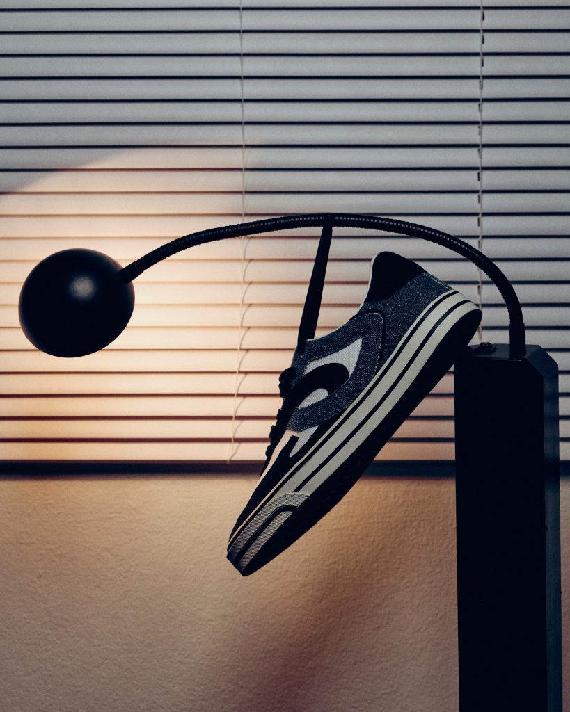 รองเท้า DG Sailing Canvas Sneakers จาก Dolce & Gabbana