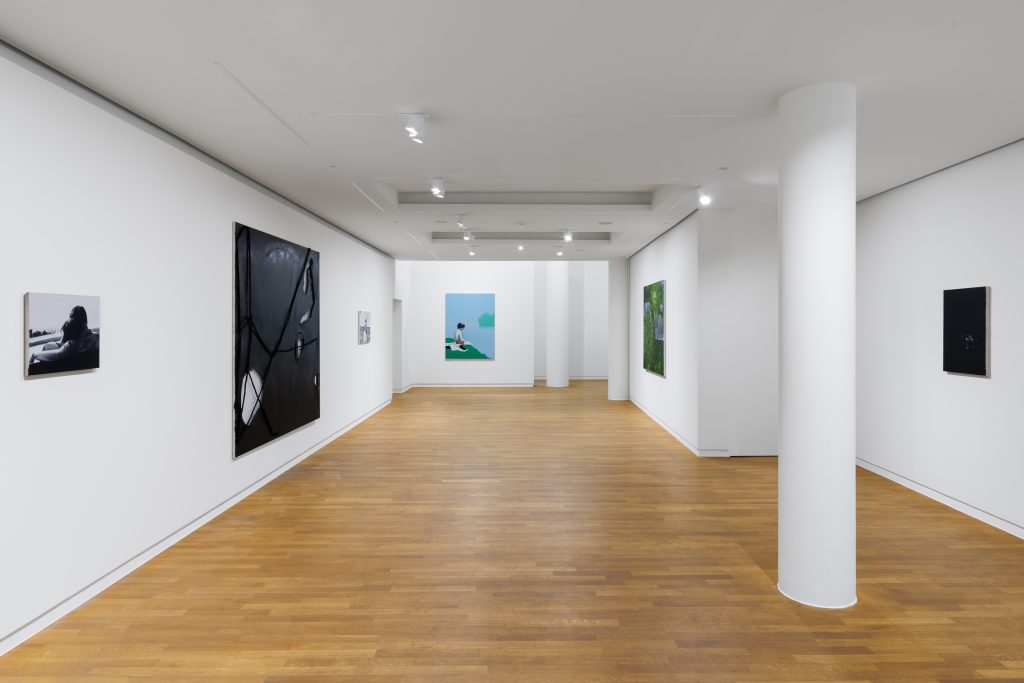 Grey Eyes นิทรรศการศิลปะโดย Wilhelm Sasnal ฉลองครบรอบ 20 ปี Espace Louis Vuitton Munich