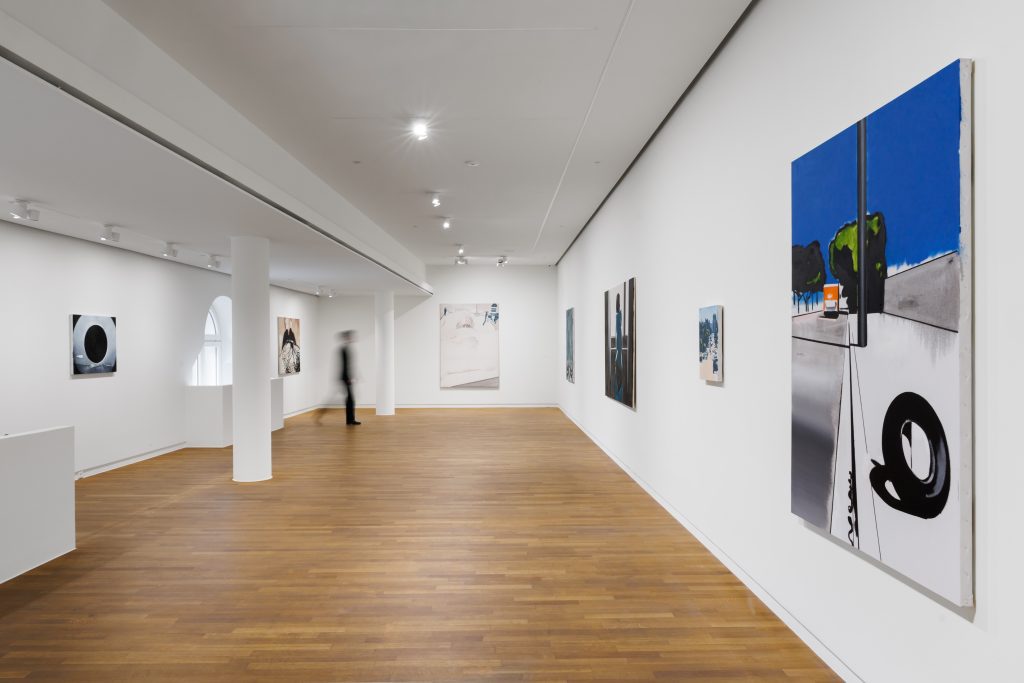 Grey Eyes นิทรรศการศิลปะโดย Wilhelm Sasnal ฉลองครบรอบ 20 ปี Espace Louis Vuitton Munich